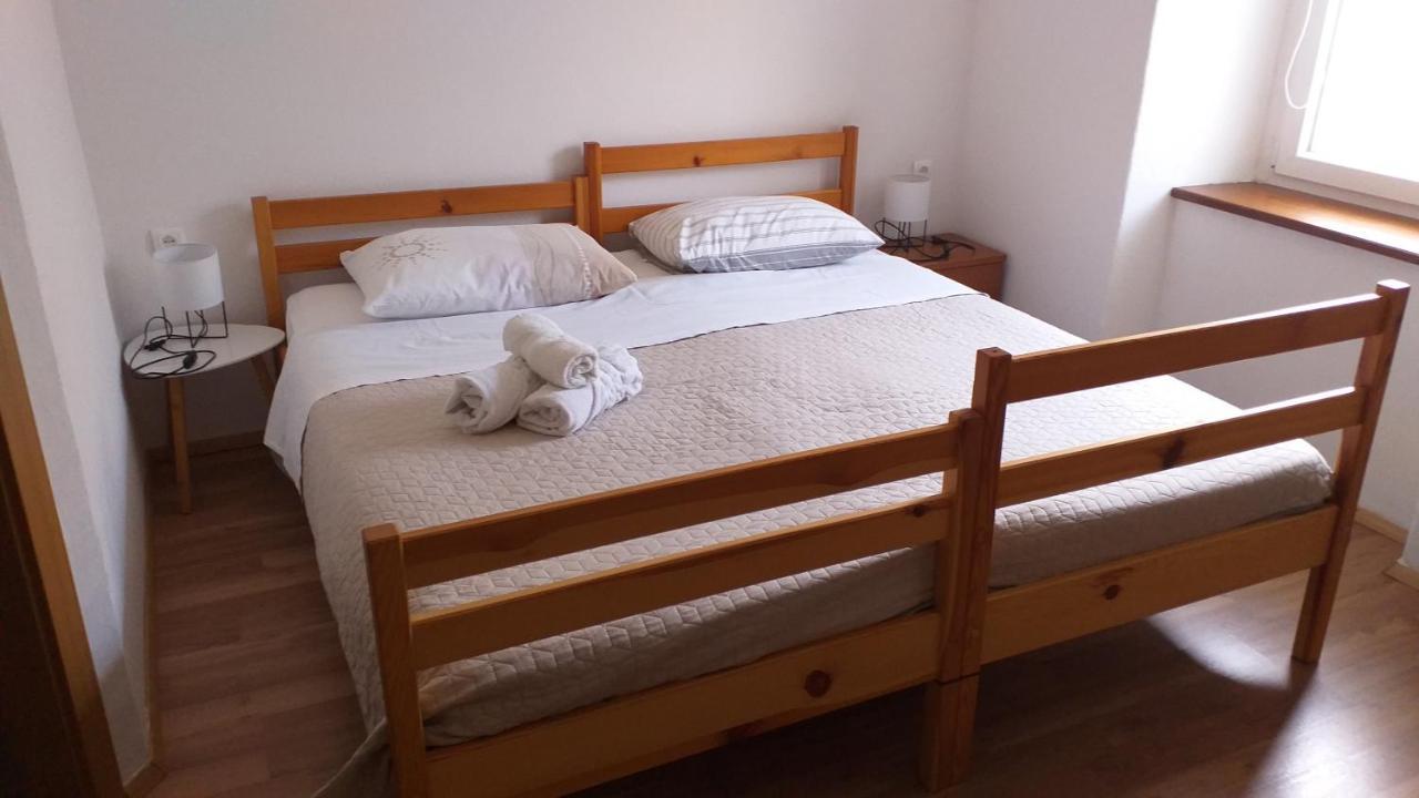 Relax Črni Kal 3 Apartment Bagian luar foto